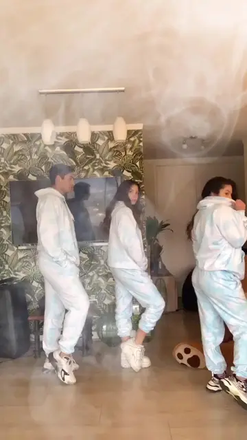 Video 6839389701648960773