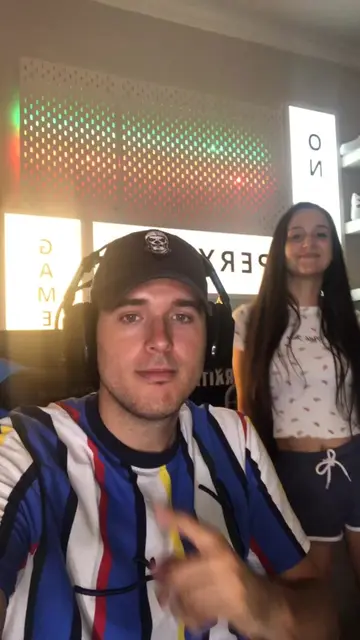 Video 6856442135177071877