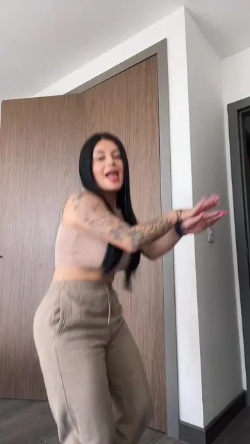 Video 6898035868494269697