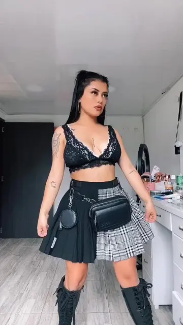 Video 6914718946193083650
