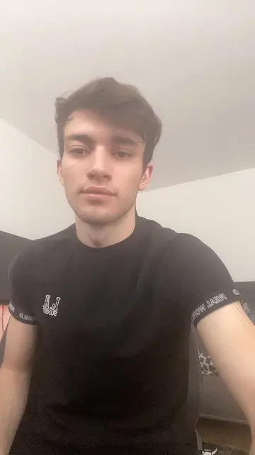Video 6961077385383005445