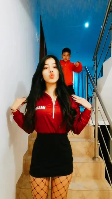 Video 6994634192478817542