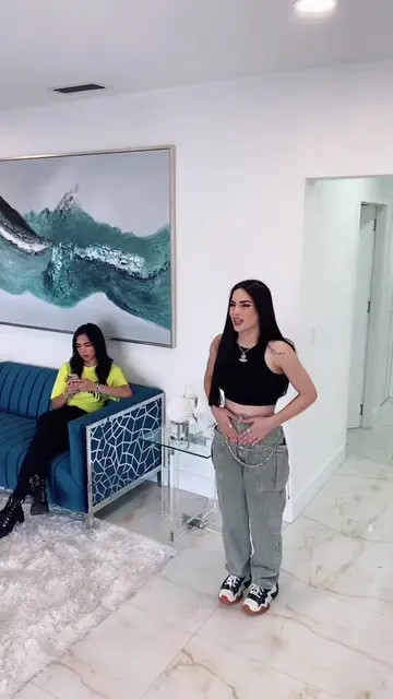 Video 7021328402435083526
