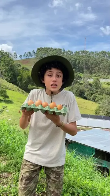 Video 7031629770903391493