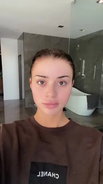 Video 7034594822203706629