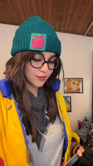 Video 7040554253076696325