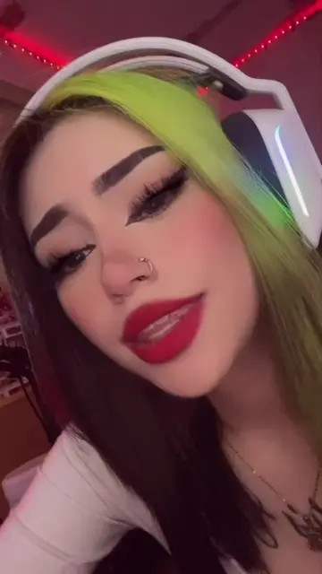 Video 7045885591459843333