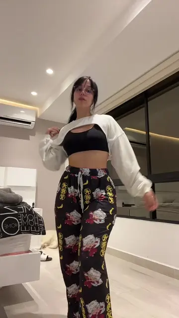 Video 7159404614918360325