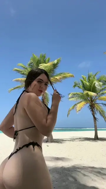 Video 7213491341597183237