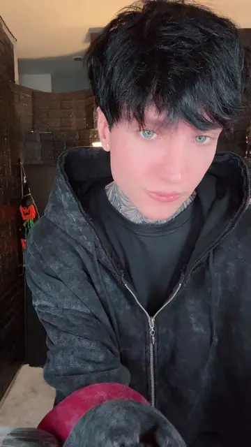 Video 7293679720426655009