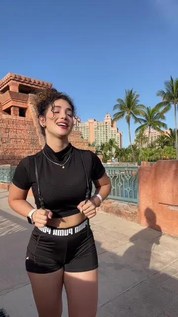 Video 7374653819042483462