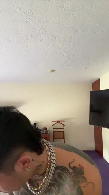 Video 7432411592190381320