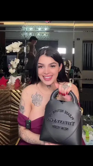Video 7452240328733641989