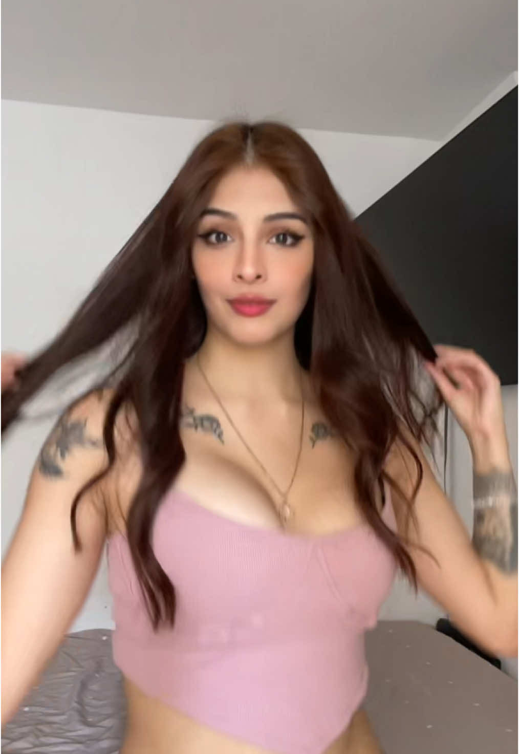 Video 7467733216892341510