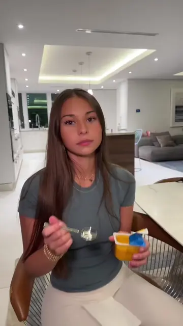 Video 7477292600232398123
