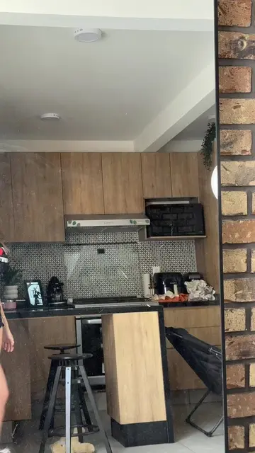 Video 7503020924472806711