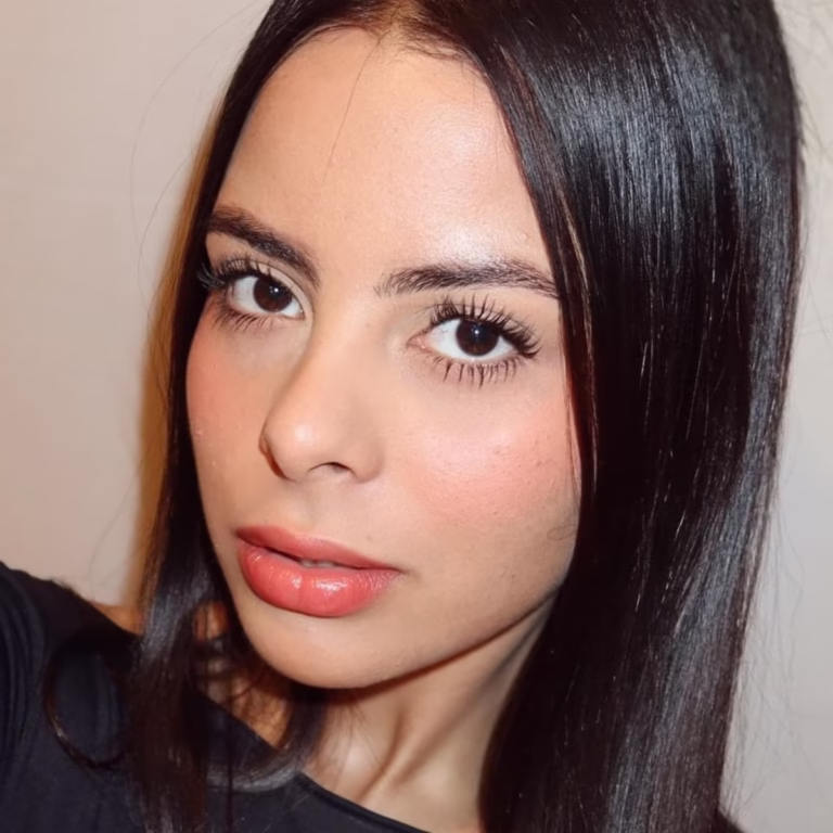 Chely Schneider