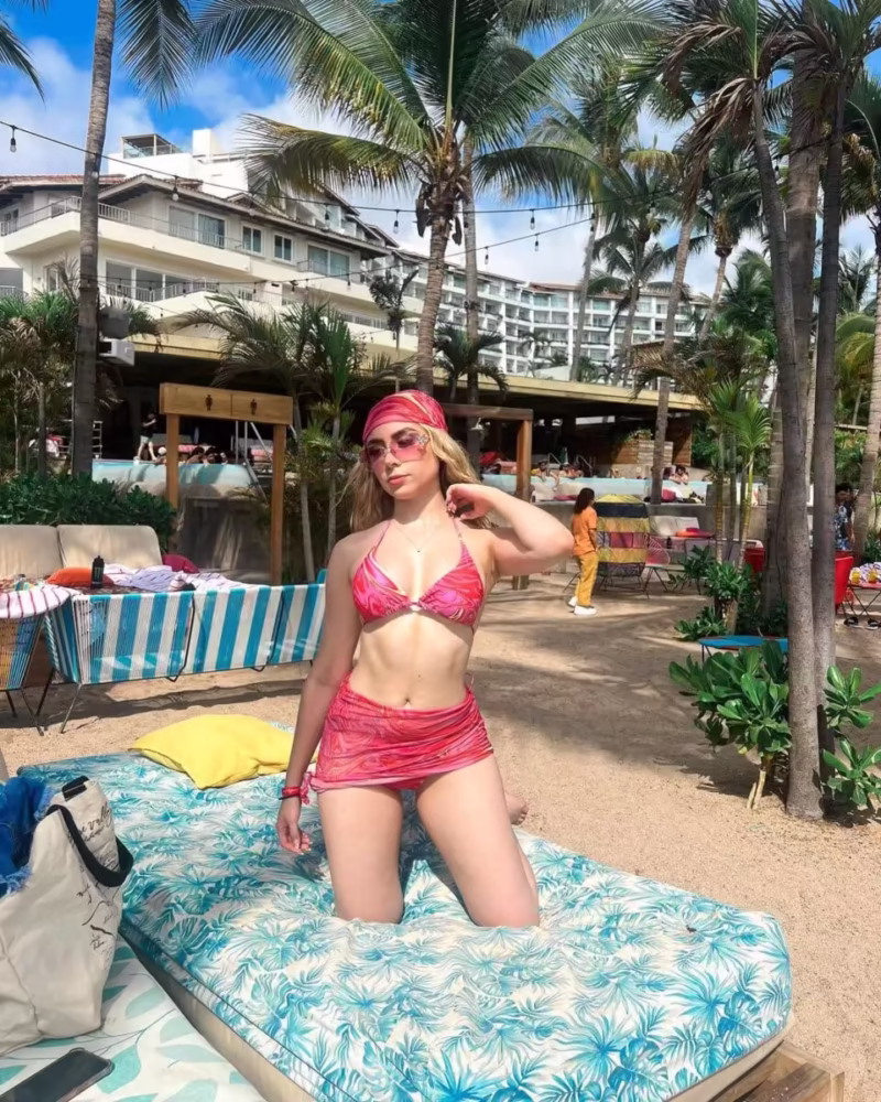 Karen Torres: Fecha de nacimiento, nombre completo, curiosidades, redes sociales oficiales, gustos, datos personales, características físicas, pack, fotos, videos y mas.