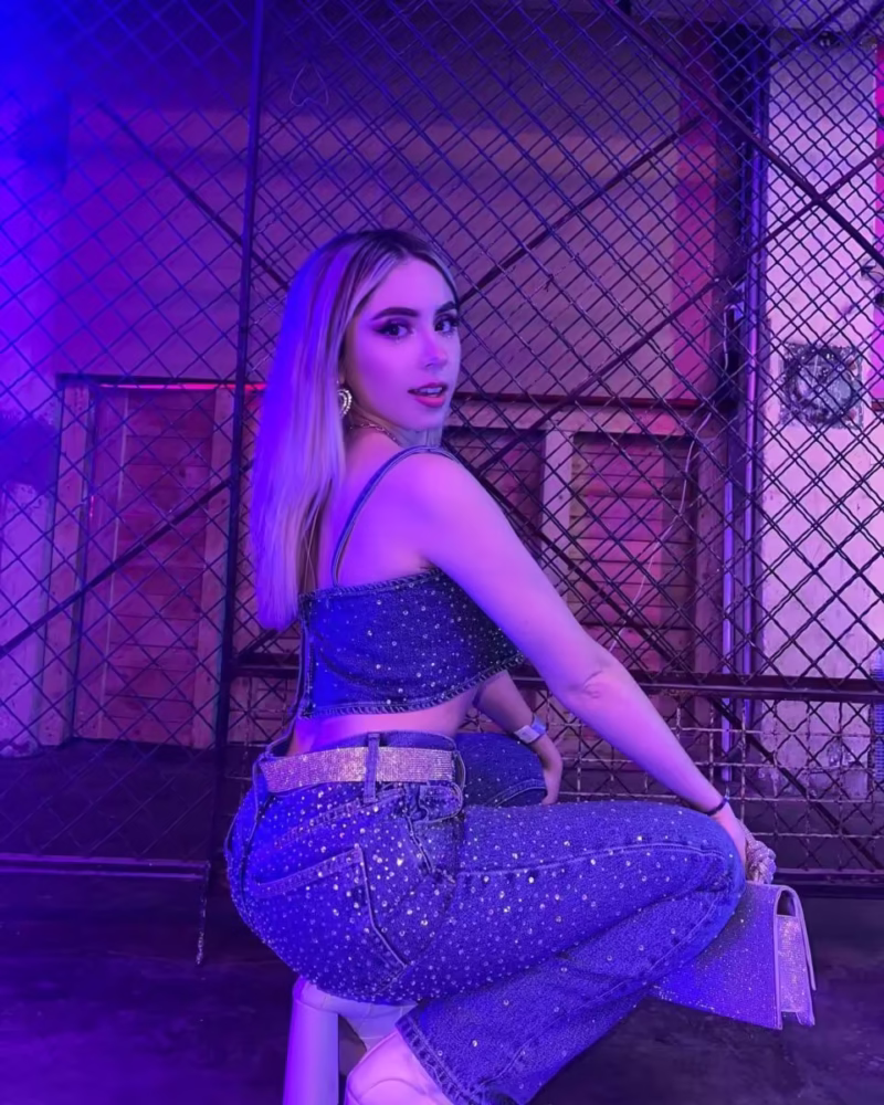 Karen Torres: Fecha de nacimiento, nombre completo, curiosidades, redes sociales oficiales, gustos, datos personales, características físicas, pack, fotos, videos y mas.