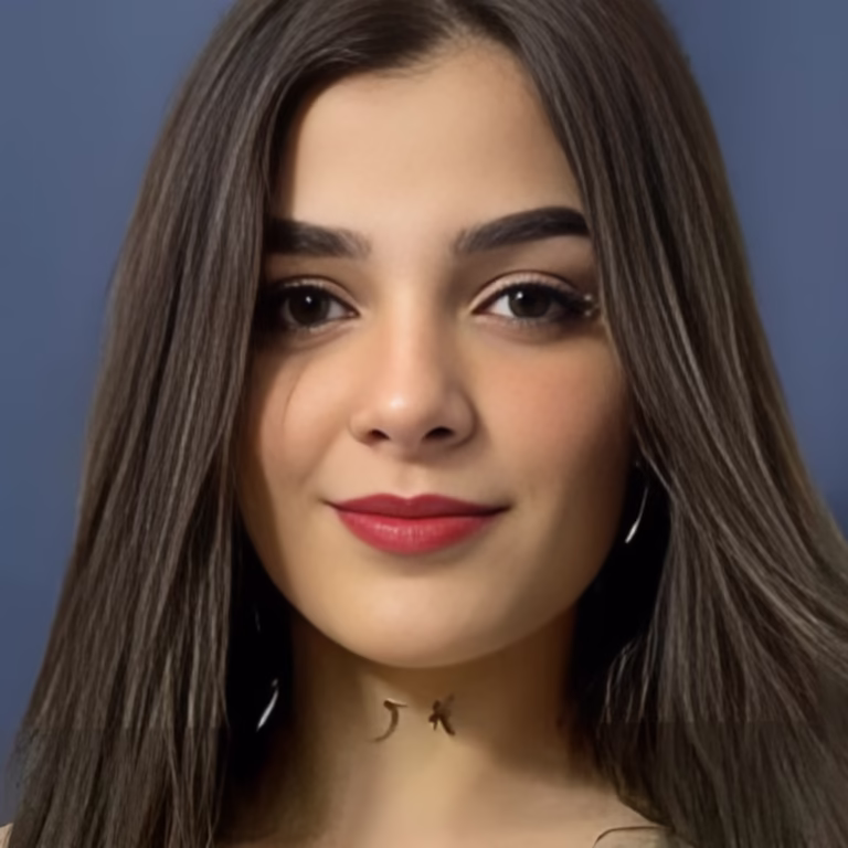 Karely Ruiz