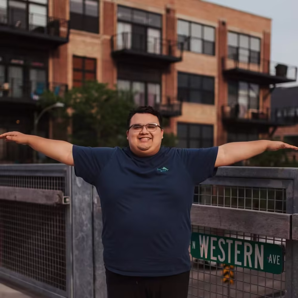 303889-108001738040482