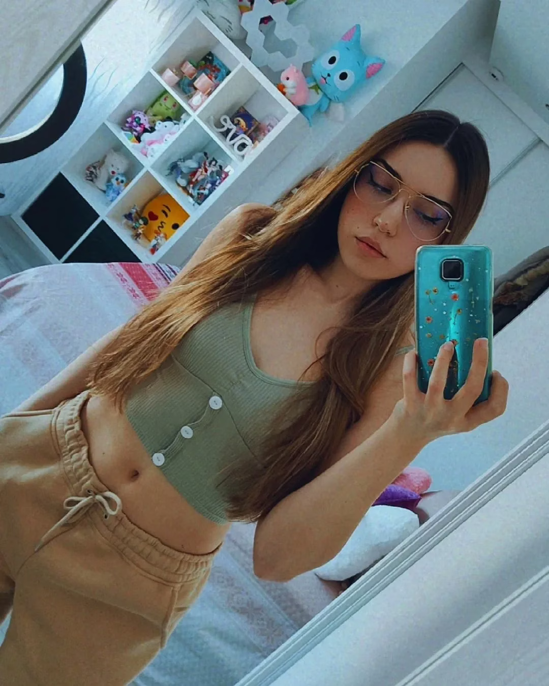 Helemlove