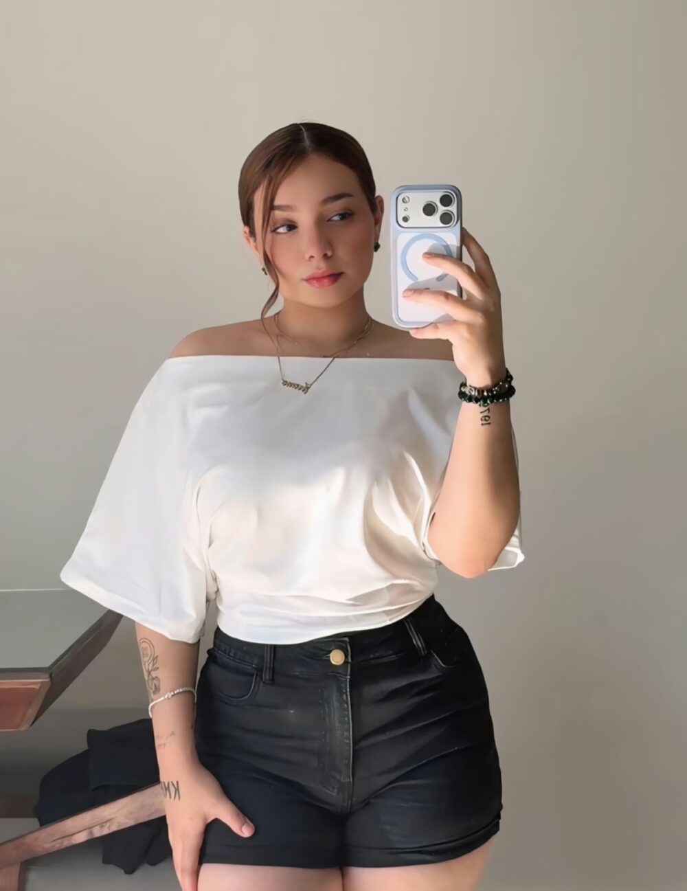 Ivana Flores