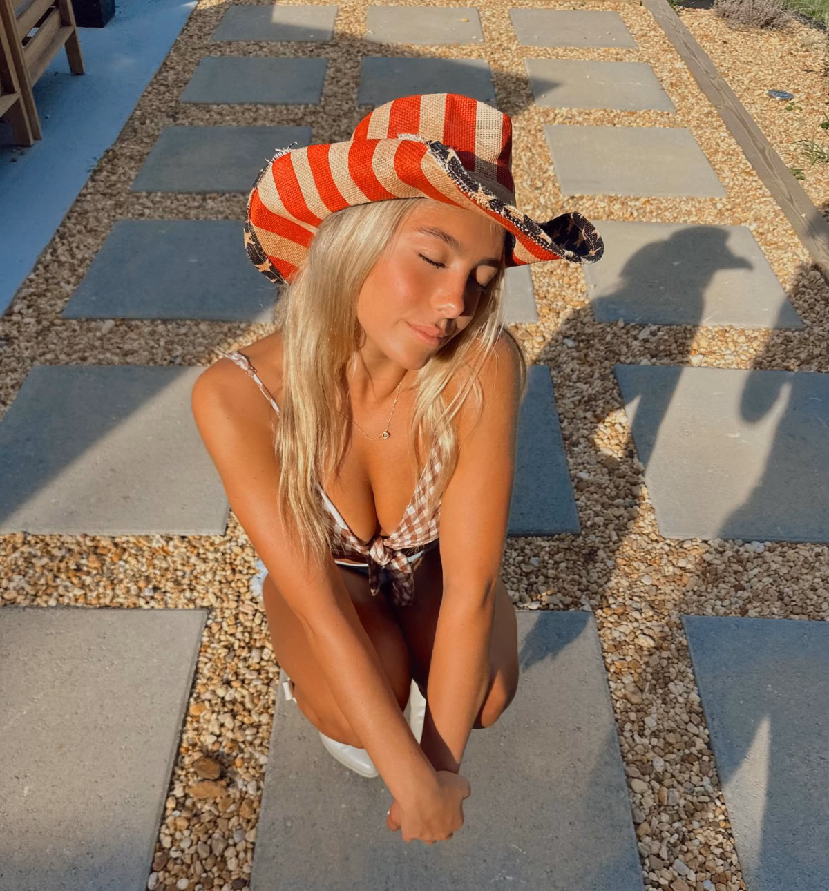Ava Nucci