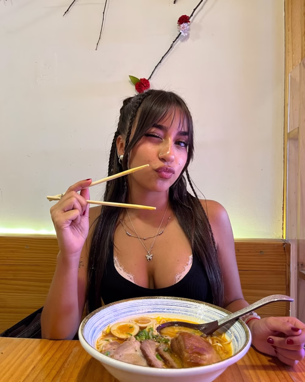 Muy Josefa (@muyjosefa)