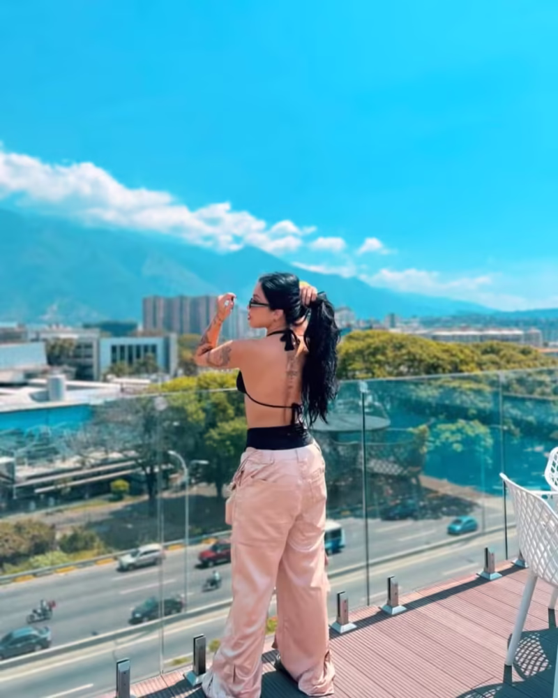 633101-108001732474650