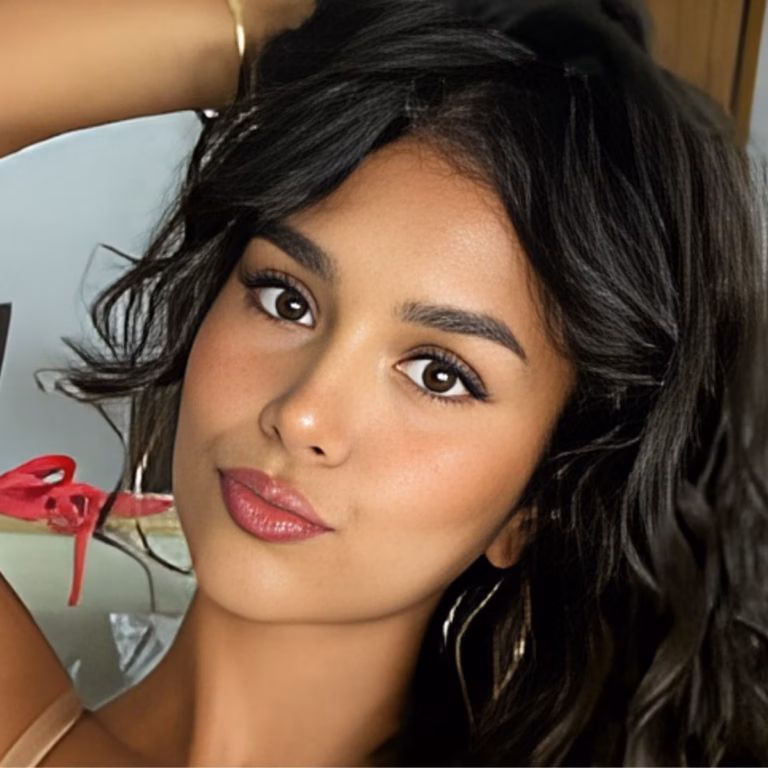 Alexia Salas