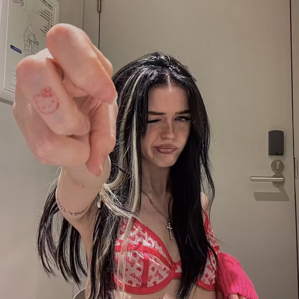 Veronika Koste Nevaadaai: Fecha de nacimiento, nombre completo, curiosidades, redes sociales oficiales, gustos, datos personales, características físicas, pack, fotos, videos y mas.