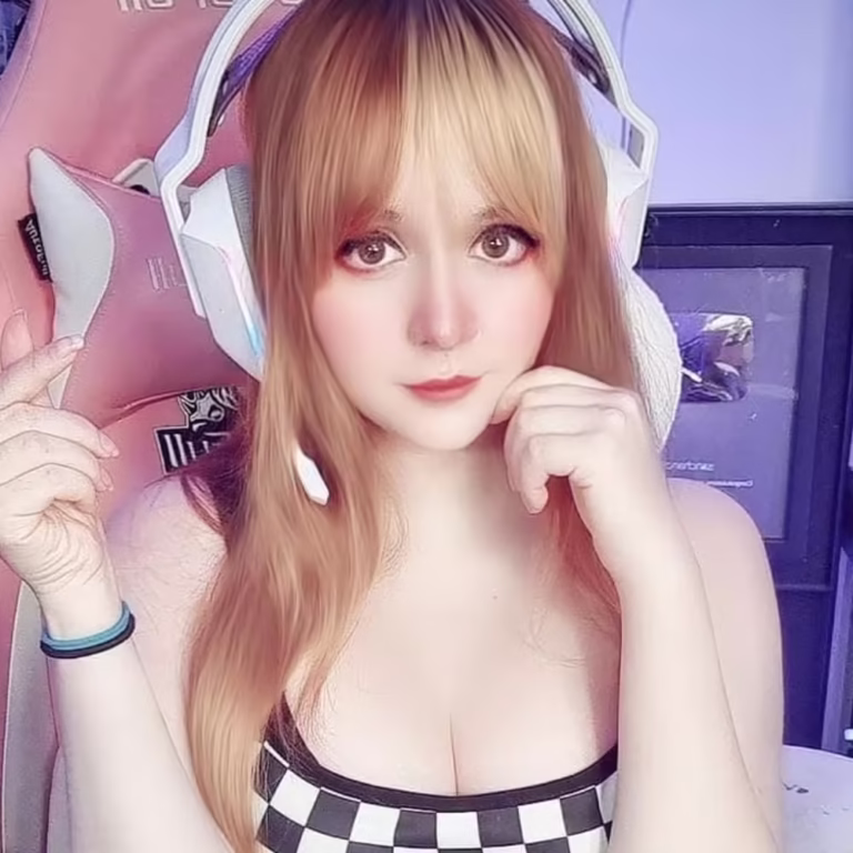 San Chan Claudia