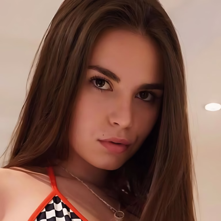 Lauren Alexis