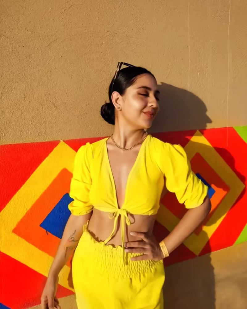 810558-108001712580123