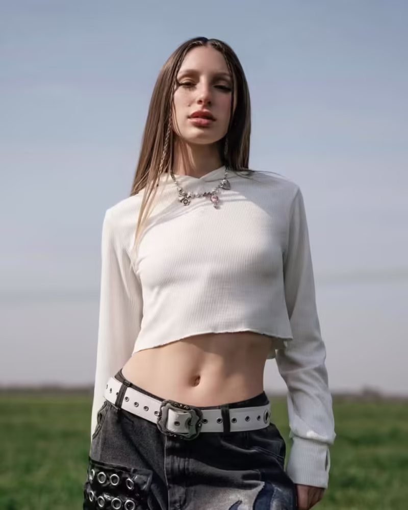 810724-108001712039626