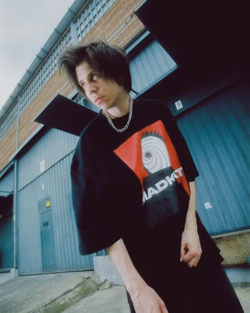 833826-108001744492793