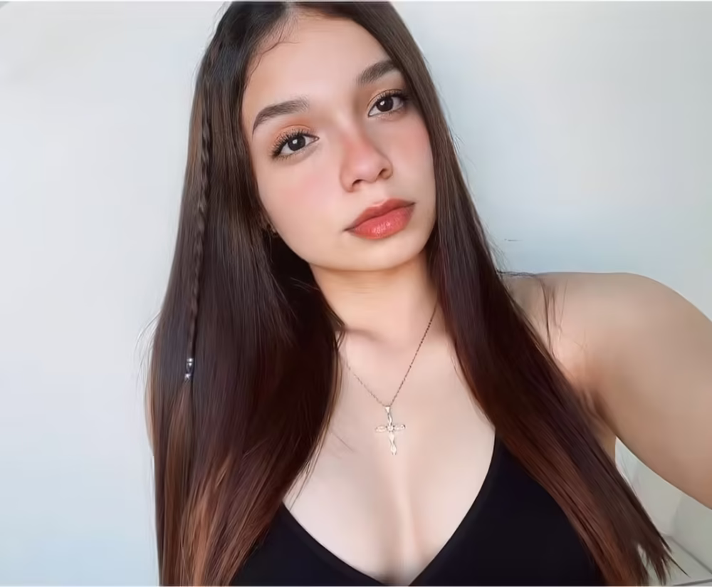 Ivana Flores: Fecha de nacimiento, nombre completo, curiosidades, redes sociales oficiales, gustos, datos personales, características físicas, pack, fotos, videos y mas.