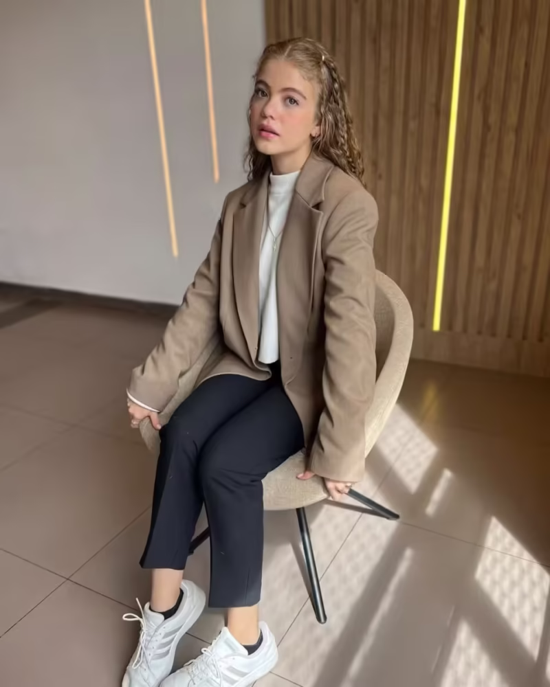 Mariana Mozo: Fecha de nacimiento, nombre completo, curiosidades, redes sociales oficiales, gustos, datos personales, características físicas, pack, fotos, videos y mas.