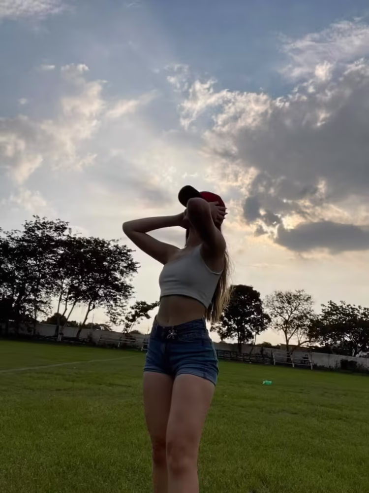 955198-108001704868817